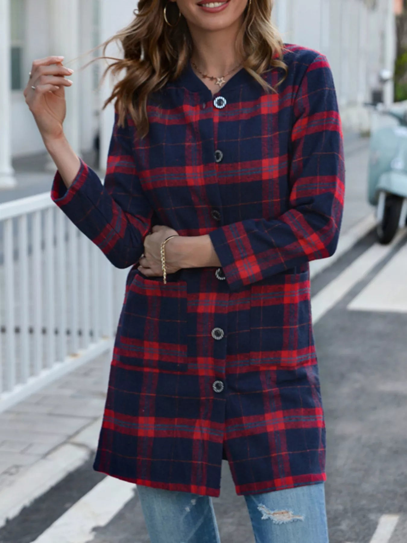 Plus Size Plaid Longline Shirt – Button Down – Multicolour | Aesthic